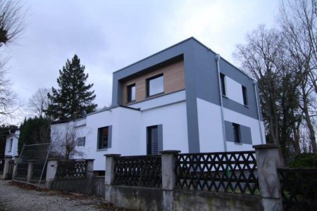 Instandsetzung Teilaufstockung eines Bestandseigenheims in Altenburg